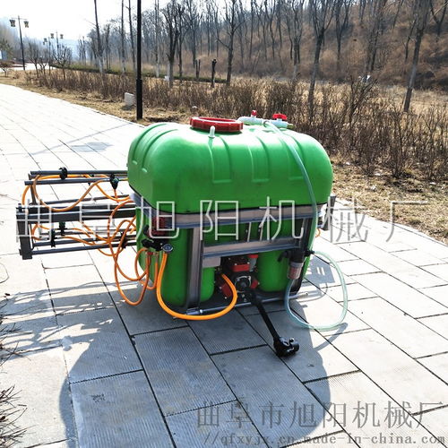 多功能农业机械 四轮拖拉机后悬挂式打药机与运秧机的应用